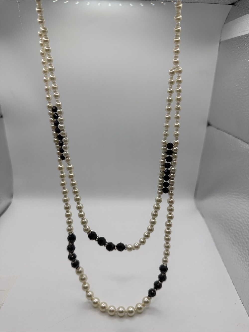 Layered Pearl and Black Bead Necklace - White/Black